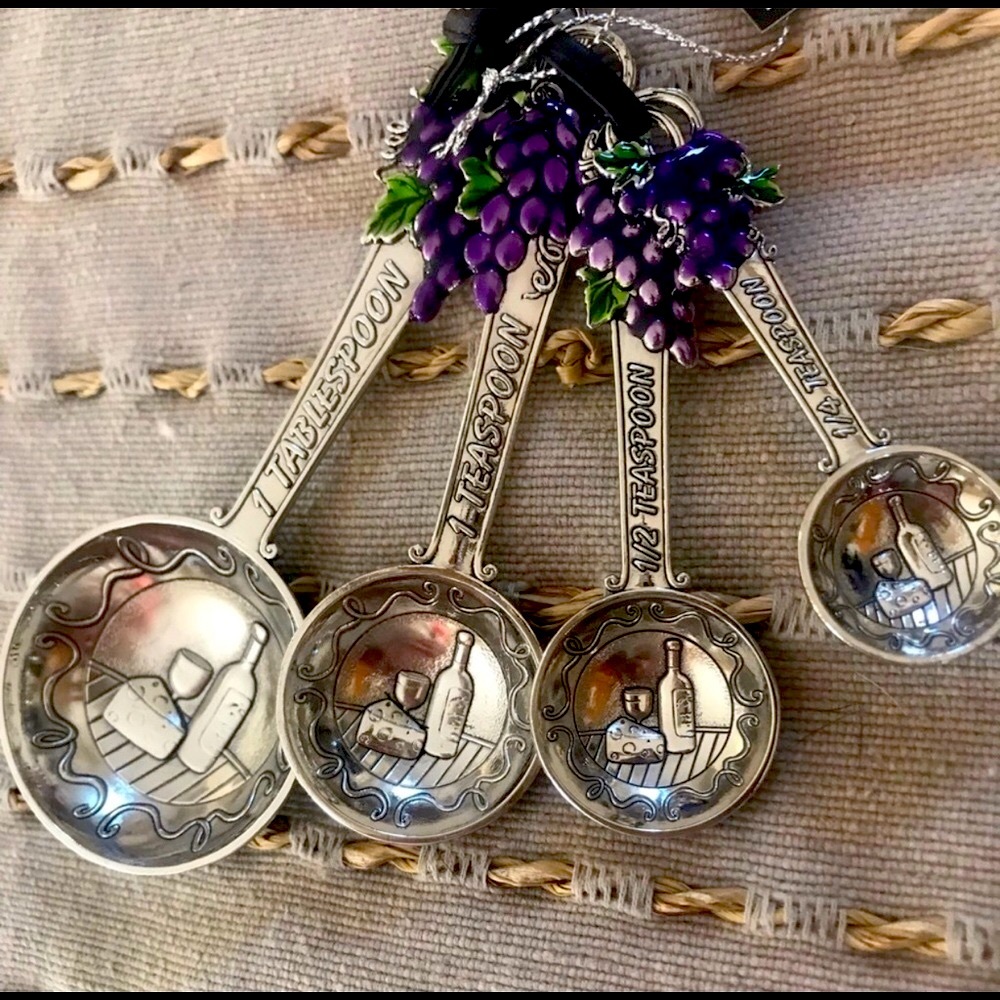 Wine measuring spoon set